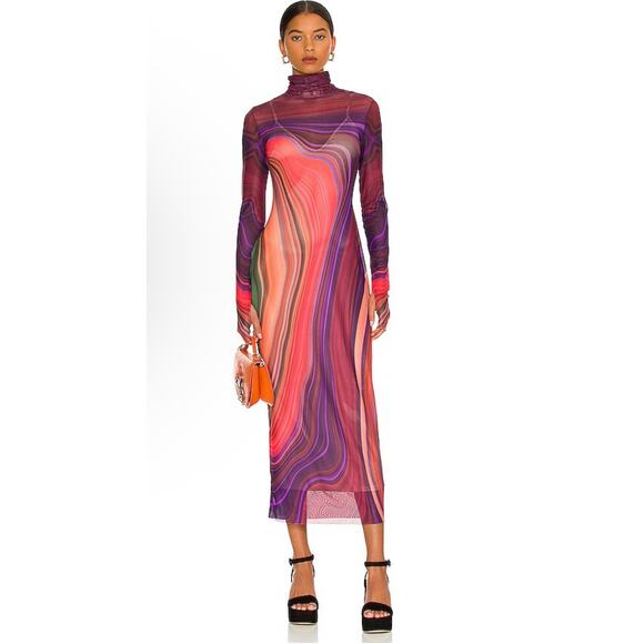 Shailene Dress in Abstract Rouge Wave Medium - Picture 1 of 6